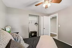 7 Derbyshire Ct, Bolingbrook, IL 60440 - Photo 15