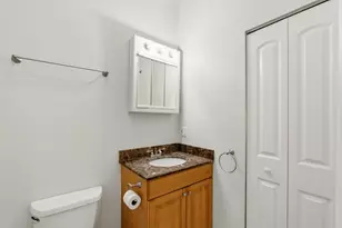 938 N Washtenaw Ave, Chicago, IL 60622 - Photo 11
