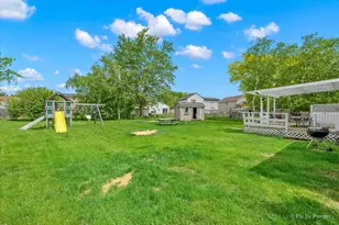 1314 Aspen Ct, Elgin, IL 60120 - Photo 35