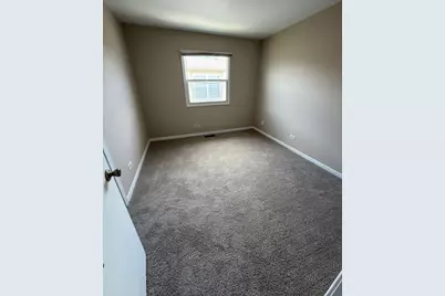 19345 Oak Avenue #11, Country Club Hills, IL 60478 - Photo 7