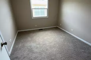 19345 Oak Ave, Country Club Hills, IL 60478 - Photo 7