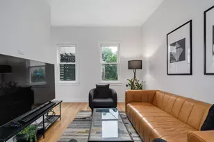 2516 N Campbell Ave, Chicago, IL 60647 - Photo 3