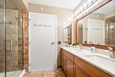 9655 Woods Drive #1006, Skokie, IL 60077 - Photo 13