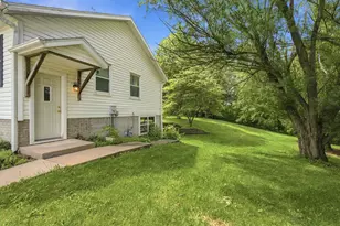 3045 Camp Creek Rd, Sherrard, IL 61281 - Photo 21