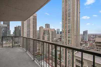 10 E Ontario Street #3405, Chicago, IL 60611 - Photo 9