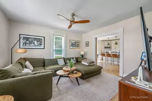 230 Florence St, Crystal Lake, IL 60014 - Photo 9