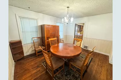 227 W 146th Street, Dolton, IL 60419 - Photo 9