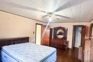 227 W 146th St, Dolton, IL 60419 - Photo 11