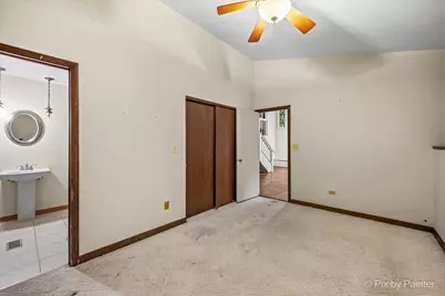 14 Lake Shore Drive, Oakwood Hills, IL 60013 - Photo 11