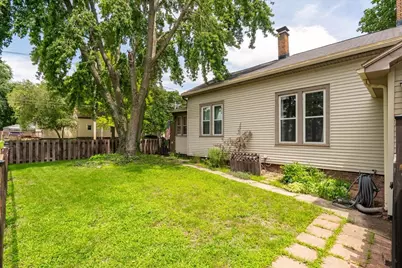 211 E Lincoln Street, Bloomington, IL 61701 - Photo 5