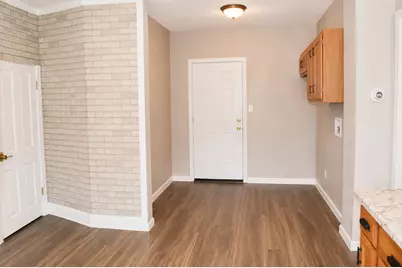 301 4th Avenue, Rock Falls, IL 61071 - Photo 7