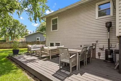 2434 Oakdale Court, Aurora, IL 60504 - Photo 5