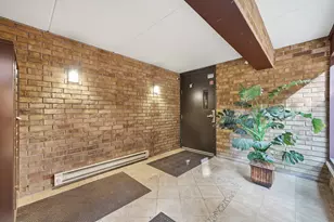 6233 N Niagara Ave, Chicago, IL 60631 - Photo 21