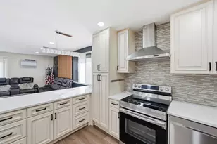 6233 N Niagara Ave, Chicago, IL 60631 - Photo 7