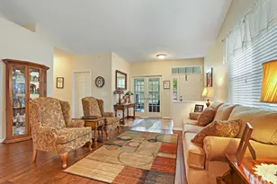 5952 Leeds Rd, Hoffman Estates, IL 60192 - Photo 5