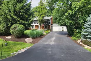 20736 Briarwood Ln, Mokena, IL 60448 - Photo 7