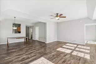 11764 Wembley Dr, Huntley, IL 60142 - Photo 7