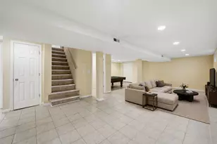 5835 Reba St, Morton Grove, IL 60053 - Photo 23
