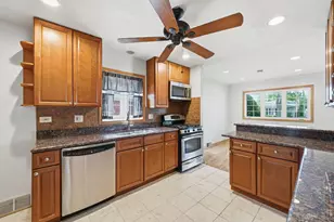 5835 Reba St, Morton Grove, IL 60053 - Photo 15