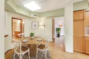 201 N Vail Ave, Arlington Heights, IL 60004 - Photo 7