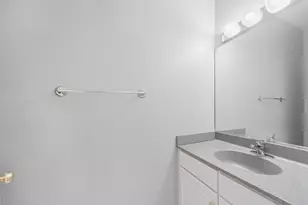 875 W Wilson St, Palatine, IL 60067 - Photo 13