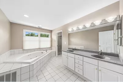 875 W Wilson Street, Palatine, IL 60067 - Photo 17