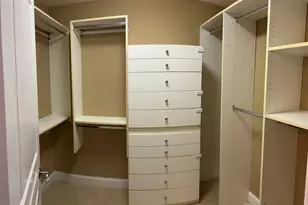 4940 Foster St, Skokie, IL 60077 - Photo 13