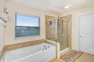 663 Huntington Blvd, West Dundee, IL 60118 - Photo 17