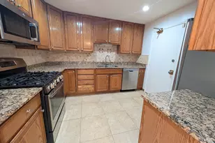 9588 Terrace Pl, Des Plaines, IL 60016 - Photo 3