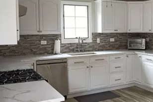 17011 Danielle Ct, Oak Forest, IL 60452 - Photo 9