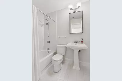 211 E Ohio Street #2611, Chicago, IL 60611 - Photo 9
