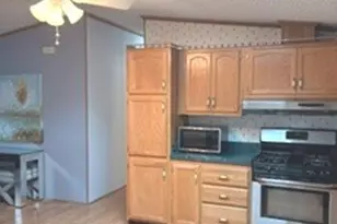 32544 N Center Ln, Grayslake, IL 60030 - Photo 3