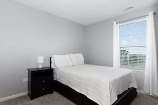 7626 Violet Ln, Joliet, IL 60431 - Photo 11
