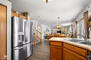1801 Caton Ridge Dr, Plainfield, IL 60586 - Photo 9