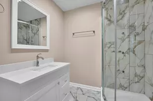 2309 Malik Ct, Glenview, IL 60025 - Photo 13