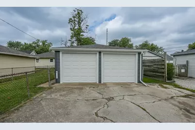 260 N Clinton Avenue, Bradley, IL 60915 - Photo 25