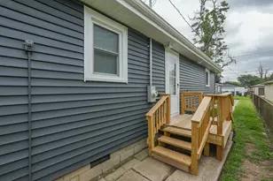 260 N Clinton Ave, Bradley, IL 60915 - Photo 19