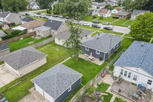 260 N Clinton Ave, Bradley, IL 60915 - Photo 29