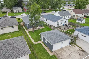 260 N Clinton Ave, Bradley, IL 60915 - Photo 27