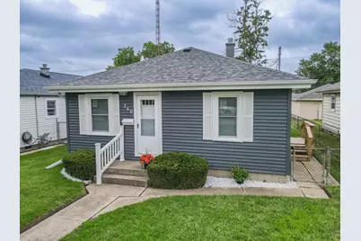 260 N Clinton Avenue, Bradley, IL 60915 - Photo 1