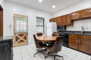 1519 S 61st Ave, Cicero, IL 60804 - Photo 5