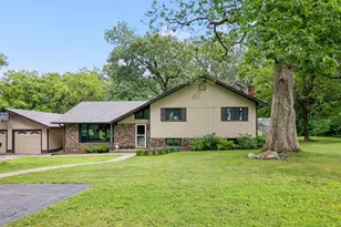7273 N 16000E Rd, Grant Park, IL 60940 - Photo 1