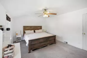 2312 S 14th Ave, Broadview, IL 60155 - Photo 9
