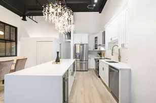 120 S State St, Chicago, IL 60603 - Photo 11