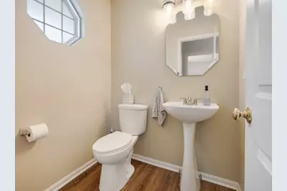 5687 McKenzie Drive, Lake in the Hills, IL 60156 - Photo 11