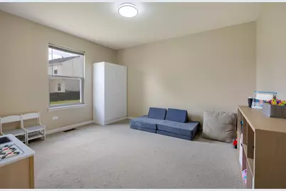 5687 McKenzie Drive, Lake in the Hills, IL 60156 - Photo 5