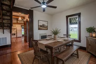 110 N Vine St, Armington, IL 61721 - Photo 5