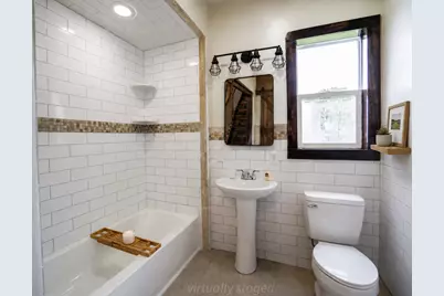 110 N Vine Street, Armington, IL 61721 - Photo 9