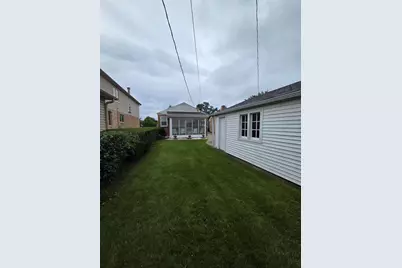 7416 W Winnemac Avenue, Harwood Heights, IL 60706 - Photo 27