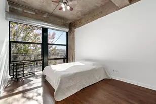 1001 W 15th St, Chicago, IL 60608 - Photo 15